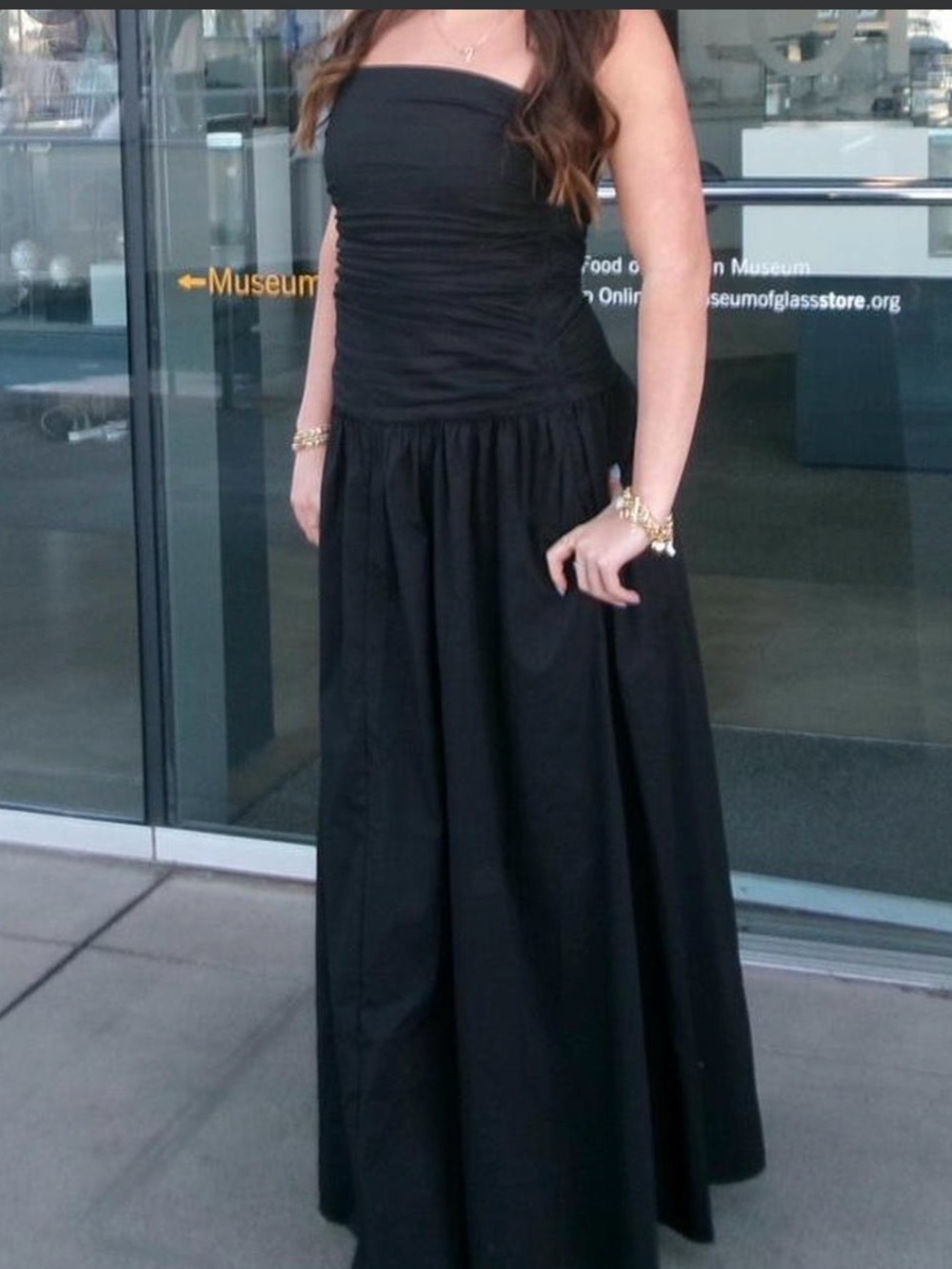 pepper mayo black gown